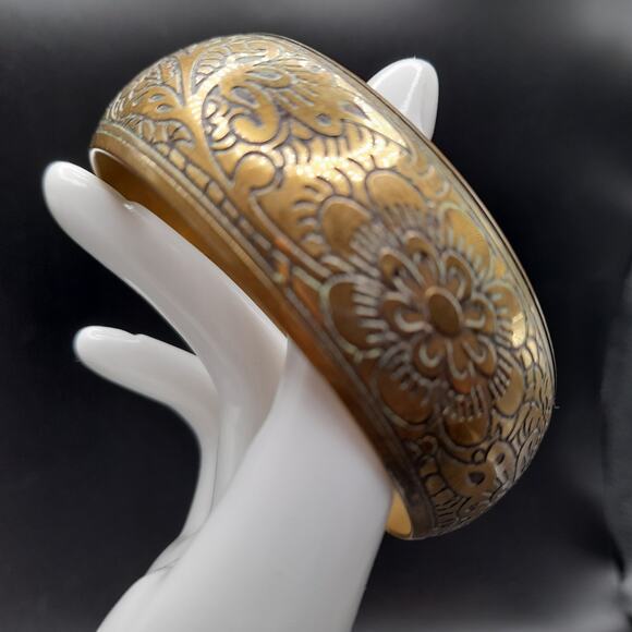 Vintage Brass Floral Wide Bangle Bracelet, 8", Etched Flowers - Picture 2 of 12